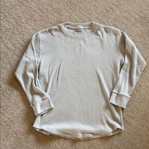 Abercrombie & Fitch Gray Long Sleeve Tee